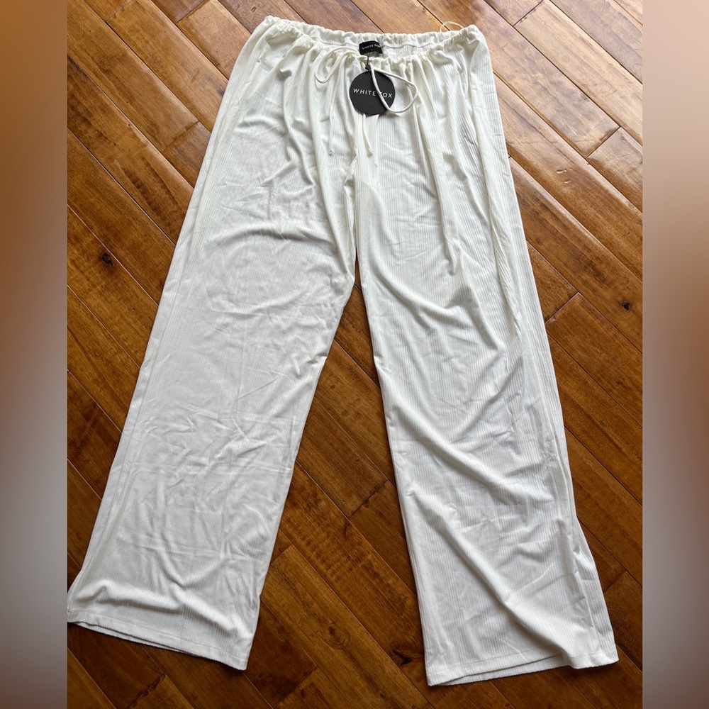 NWT White Fox Keeping Score ribbed pants size L